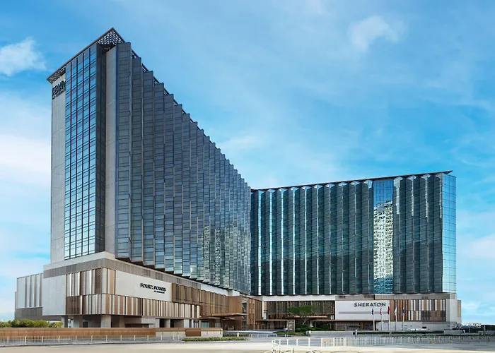 Family Hotel: Four Points By Sheraton Hong Kong, Tung Chung