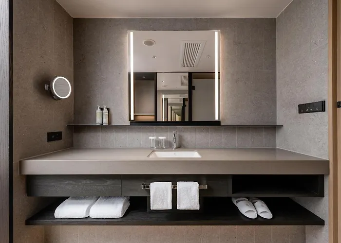 Hotel: Jen Hong Kong By Shangri-La